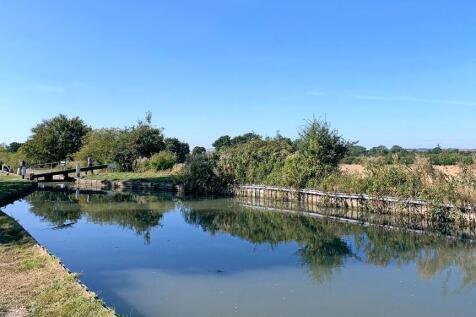 Grand Union Canal.