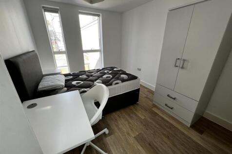 example bedroom (5).JPEG