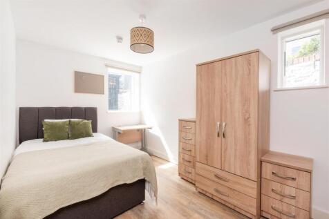 85 Hampton Lane-15.jpg