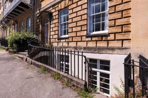 Flat 1, 13 Charlotte Street, Bristol BS1 5PP-1.jpg