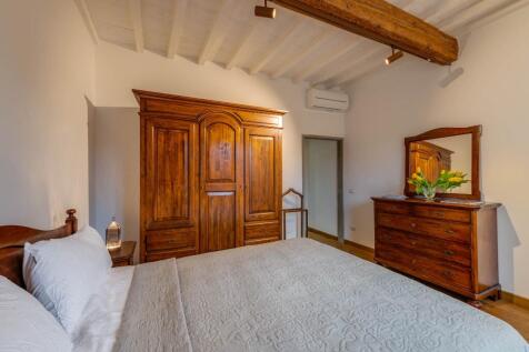 Tuscan flair bedroom
