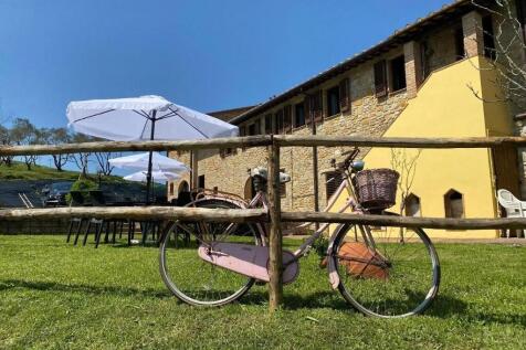 B&amp;B outdoor space