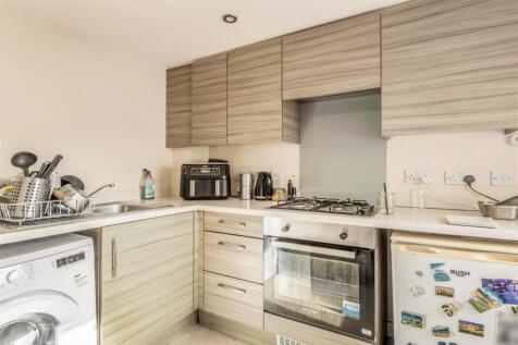 28-29 Western Road internal photos-13.jpg