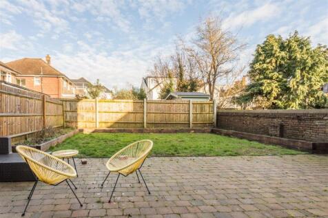 340 Dyke Road -18.jpg