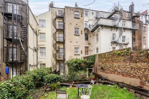 52 Brunswick Place -21.jpg