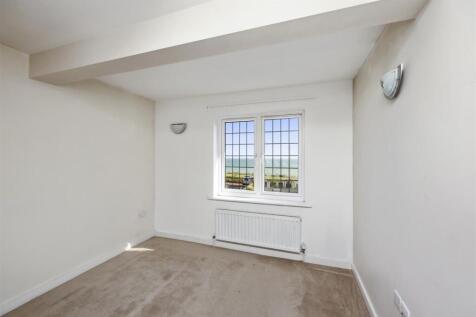 Marine Drive 105, Newick Place H3-004.jpg