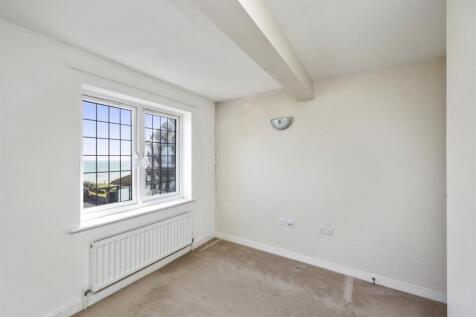 Marine Drive 105, Newick Place H3-005.jpg