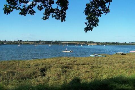 2725674581_1f8048...