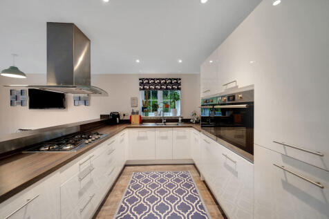 73 Ribbans Park R...