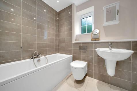 73 Ribbans Park R...