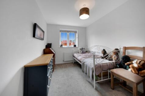 73 Ribbans Park R...