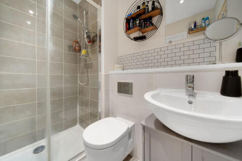 73 Ribbans Park R...