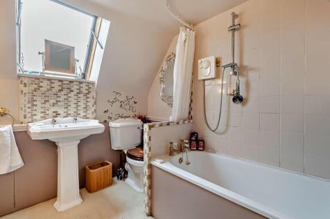 8598428-interior2...