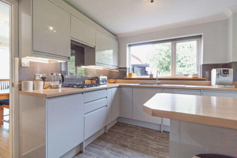 8616731-interior0...