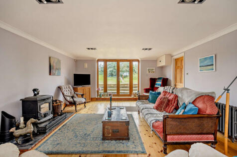 8642411-interior1...