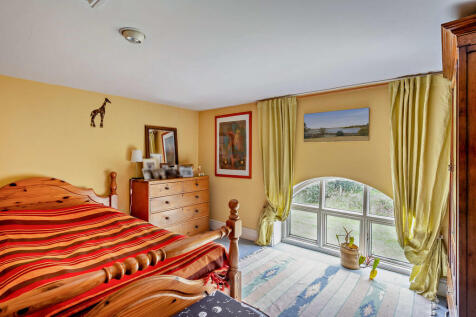 8642411-interior2...