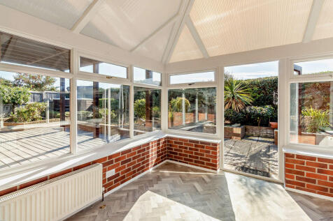 8664256-interior0...