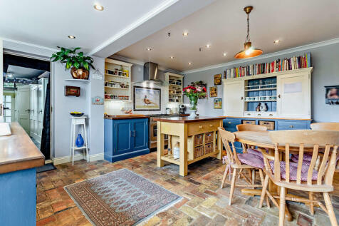 8648440-interior0...