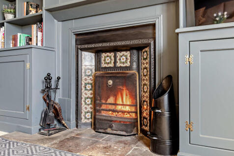 8648440-interior2...