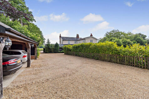 8648440-exterior1...