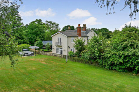 8648440-exterior2...