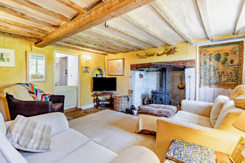 8655309-interior1...