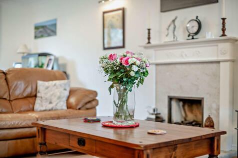 8540566-interior0...