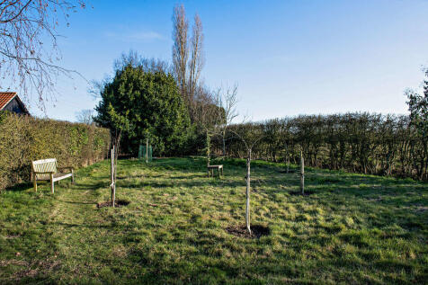 8638610-exterior1...