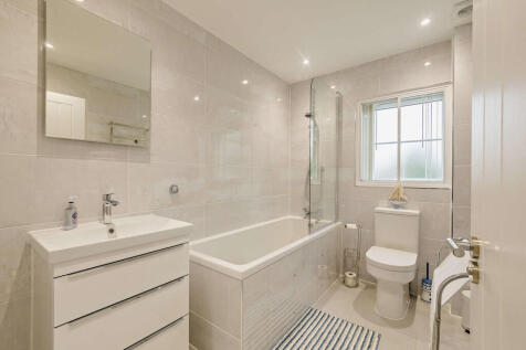 8654798-interior2...