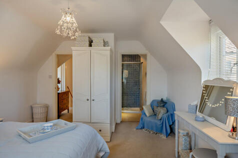 8643242-interior0...