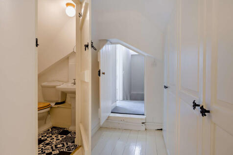 8659306-interior2...