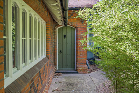 8659306-exterior1...