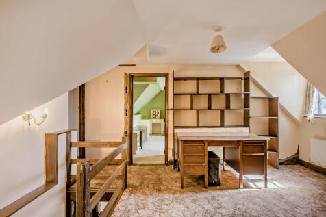 8662260-interior2...