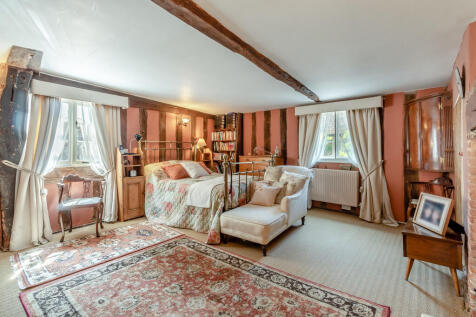 8659652-interior1...