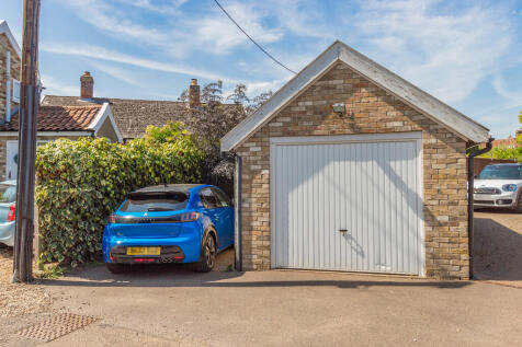 8659652-exterior1...