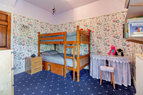 8646346-interior1...