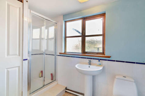 8646346-interior2...