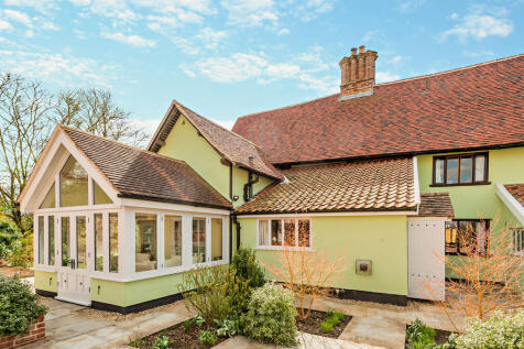 8640802-exterior3...