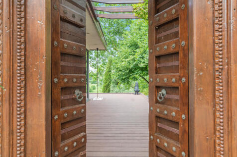 8605532-exterior1...