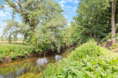 8605532-exterior1...