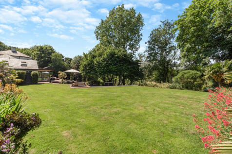 8605532-exterior3...