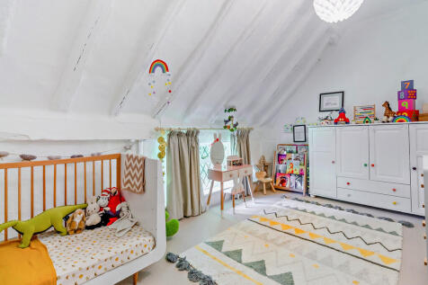 8648450-interior1...