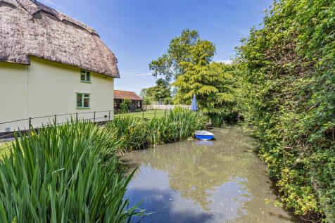 8648450-exterior0...