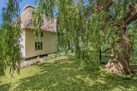 8648450-exterior1...