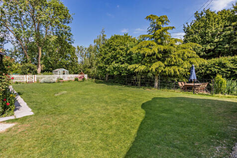 8648450-exterior0...