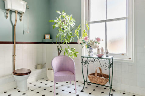 8671362-interior0...