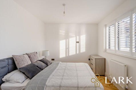 8670872-interiorW...