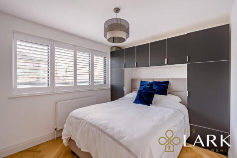 8670872-interiorW...