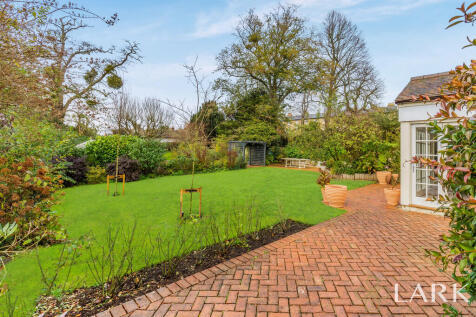 8669044-exteriorW...