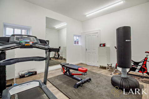 8669044-interiorW...